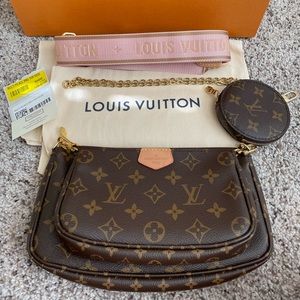 Pre-Owned Louis Vuitton multi Pochette accessories pink strap